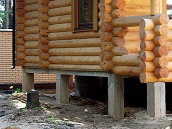 Ремонт фундамента деревянного дома Ремонт фундамента деревянного дома